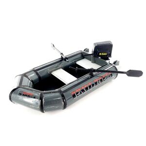 Vtg 1999 Lanard The Corps Swift Water Raider-4 Attack Raft Boat w/ Oars & Engine